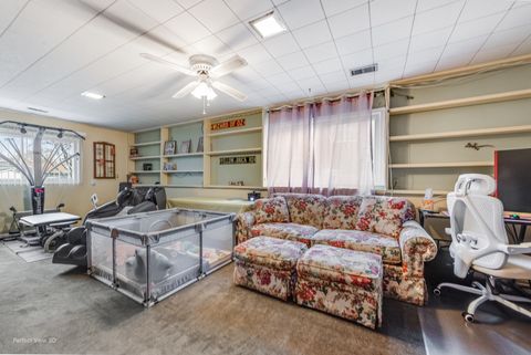 Tiny photo for 565 Emerson Circle, Bolingbrook, IL 60440 (MLS # 12523203)