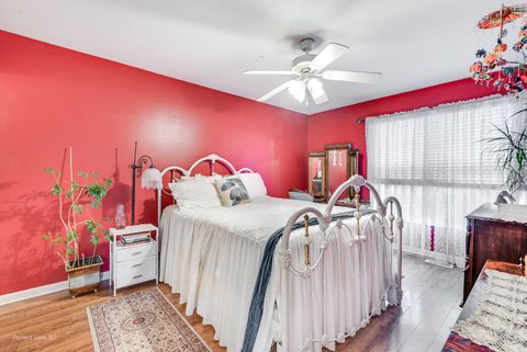 Tiny photo for 565 Emerson Circle, Bolingbrook, IL 60440 (MLS # 12523203)