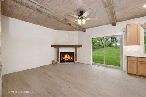 Tiny photo for 1979 Red Oak Lane, Spring Grove, IL 60081 (MLS # 12563198)