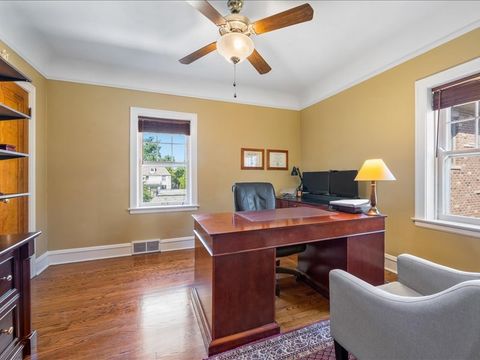 Tiny photo for 1310 Lathrop Avenue, River Forest, IL 60305 (MLS # 12455948)