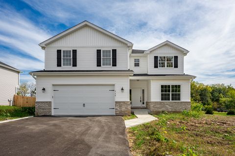 Photo of 715 Fox Trail Terrace, Cary, IL 60013 (MLS # 12486704)