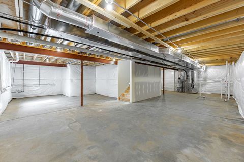 Tiny photo for 715 Fox Trail Terrace, Cary, IL 60013 (MLS # 12486704)