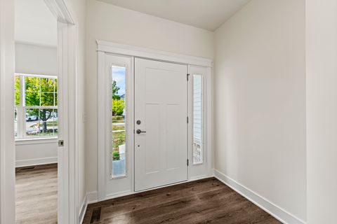 Tiny photo for 715 Fox Trail Terrace, Cary, IL 60013 (MLS # 12486704)