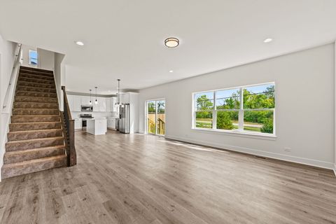 Tiny photo for 715 Fox Trail Terrace, Cary, IL 60013 (MLS # 12486704)