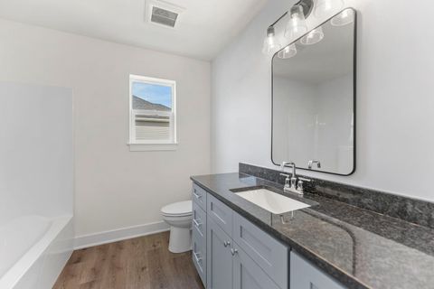 Tiny photo for 715 Fox Trail Terrace, Cary, IL 60013 (MLS # 12486704)