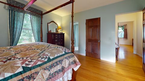 Tiny photo for 315 E Union Avenue, Wheaton, IL 60187 (MLS # 12656572)