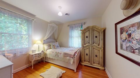 Tiny photo for 315 E Union Avenue, Wheaton, IL 60187 (MLS # 12656572)