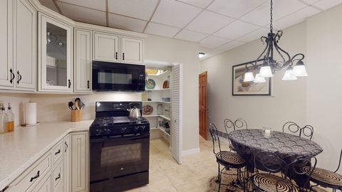 Tiny photo for 315 E Union Avenue, Wheaton, IL 60187 (MLS # 12656572)