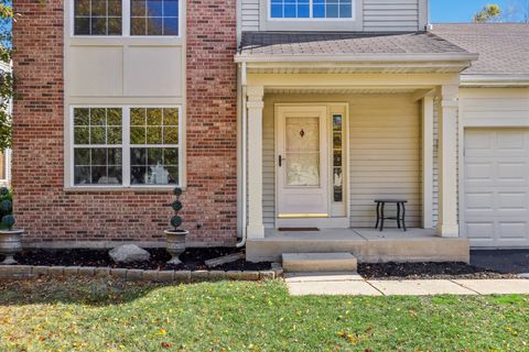 Tiny photo for 2060 Lyndhurst Lane, Aurora, IL 60503 (MLS # 12600041)