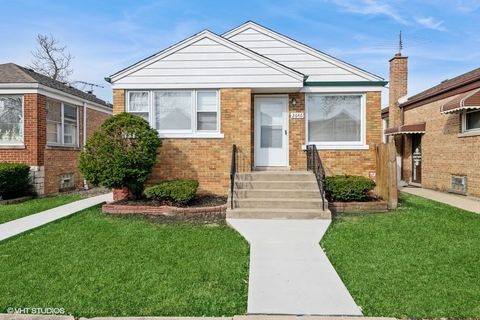 2646 N Melvina Avenue Chicago IL 60639