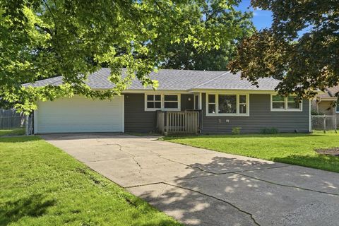 2512 Highland Drive, Lindenhurst, IL 60046 - #: 12675504