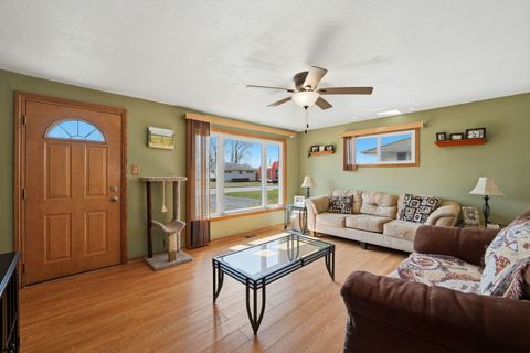 Tiny photo for 4638 W 89th Place, Hometown, IL 60456 (MLS # 12604266)