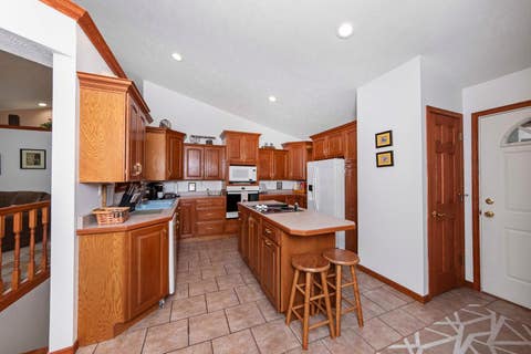 Tiny photo for 711 Alice Street, Minonk, IL 61760 (MLS # 12671223)