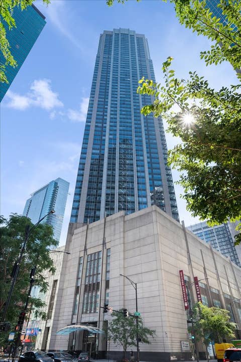 Photo of 512 N McClurg Court #3812, Chicago, IL 60611 (MLS # 12697245)