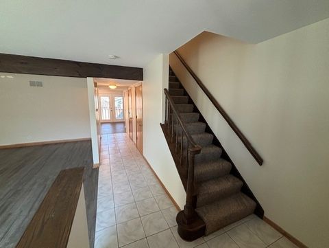 Tiny photo for 211 Applewood Lane, Bloomingdale, IL 60108 (MLS # 12591105)