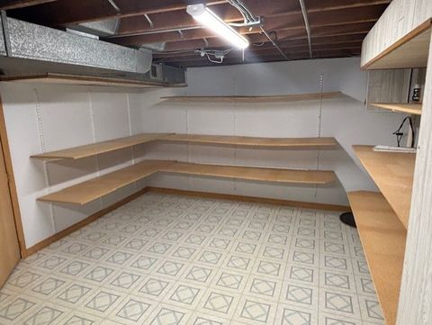 Tiny photo for 211 Applewood Lane, Bloomingdale, IL 60108 (MLS # 12591105)