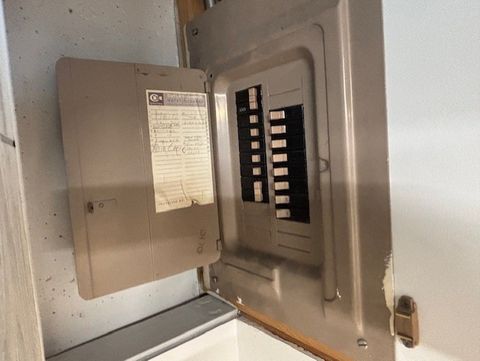 Tiny photo for 211 Applewood Lane, Bloomingdale, IL 60108 (MLS # 12591105)