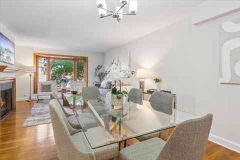Tiny photo for 2856 N Burling Street #5, Chicago, IL 60657 (MLS # 12738947)