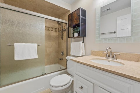 Tiny photo for 2856 N Burling Street #5, Chicago, IL 60657 (MLS # 12738947)