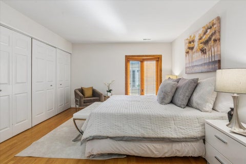 Tiny photo for 2856 N Burling Street #5, Chicago, IL 60657 (MLS # 12738947)