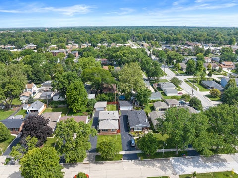 Tiny photo for 1309 Wilson Avenue, Wheaton, IL 60189 (MLS # 12699854)