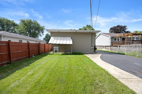 Tiny photo for 1309 Wilson Avenue, Wheaton, IL 60189 (MLS # 12699854)