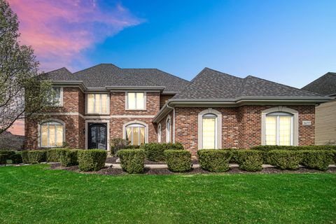 Photo of 3N777 Walt Whitman Road, St. Charles, IL 60175 (MLS # 12623785)