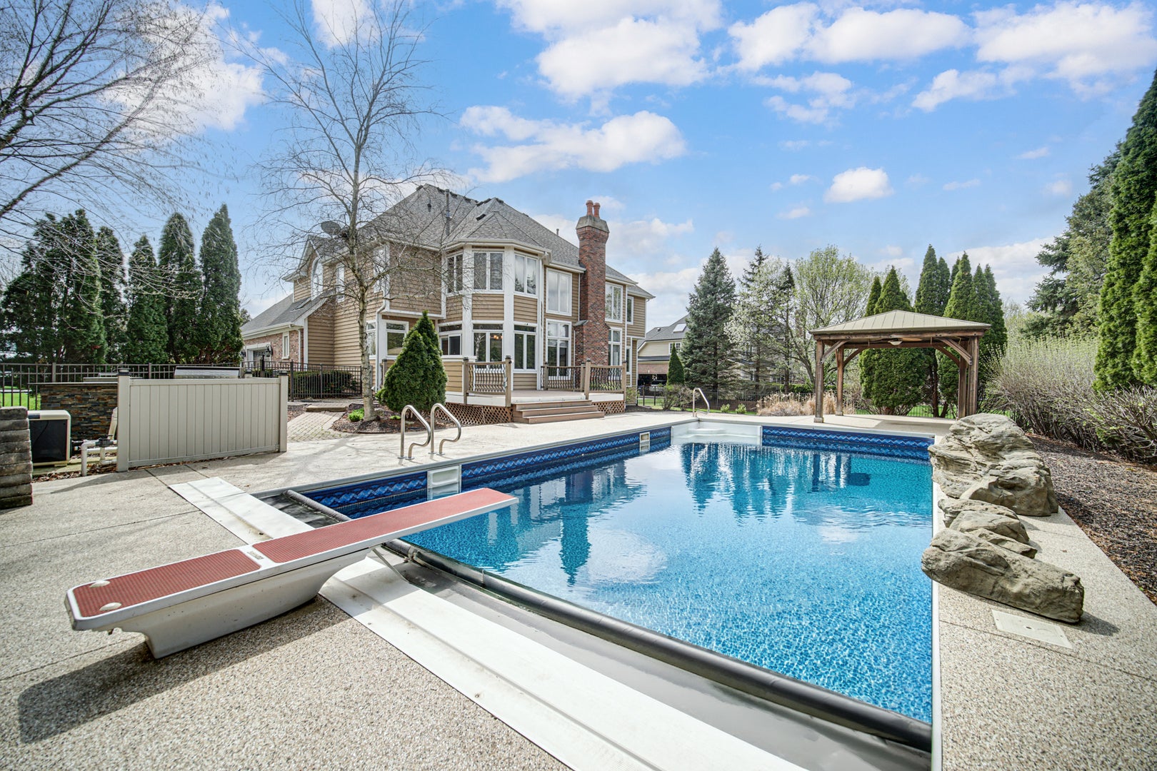 3N777 Walt Whitman Road