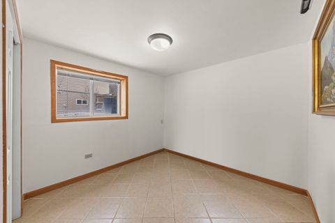 Tiny photo for 225 E Lincoln Avenue, Glendale Heights, IL 60139 (MLS # 12595862)