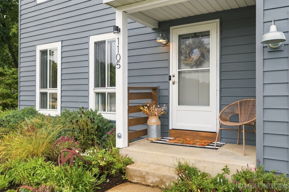 1105 Appleton Lane