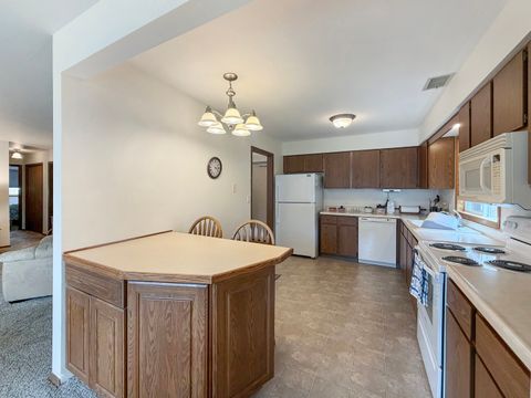 Tiny photo for 1801 S Yellow Creek Court #A1, Freeport, IL 61032 (MLS # 12607824)