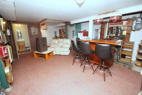 Tiny photo for 2729 Bellevue Avenue, Bettendorf, IA 52722 (MLS # 12732317)