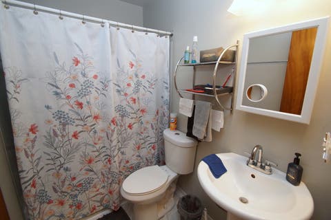 Tiny photo for 2729 Bellevue Avenue, Bettendorf, IA 52722 (MLS # 12732317)