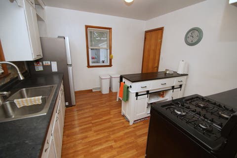 Tiny photo for 2729 Bellevue Avenue, Bettendorf, IA 52722 (MLS # 12732317)