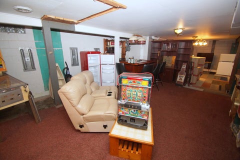 Tiny photo for 2729 Bellevue Avenue, Bettendorf, IA 52722 (MLS # 12732317)