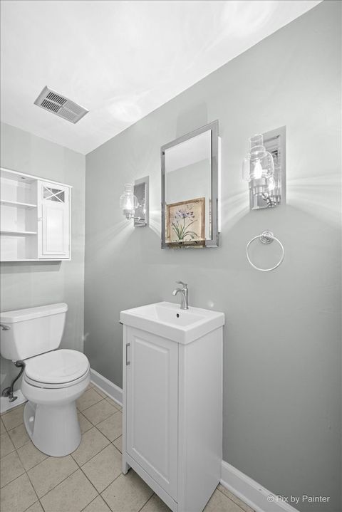 Tiny photo for 215 Lakeshore Lane, Bloomingdale, IL 60108 (MLS # 12526550)