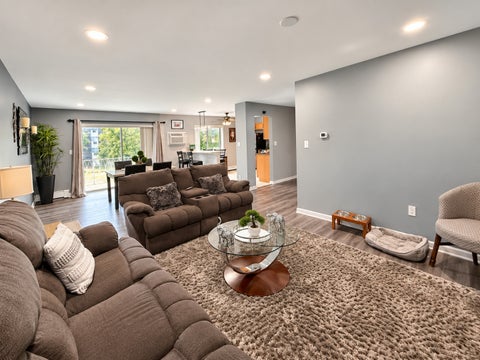 Tiny photo for 1331 S Finley Road #213, Lombard, IL 60148 (MLS # 12761391)