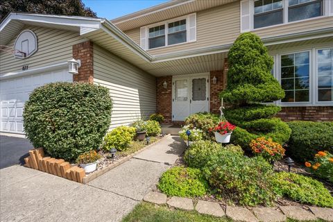 Tiny photo for 877 Malibu Court, Carol Stream, IL 60188 (MLS # 12465154)
