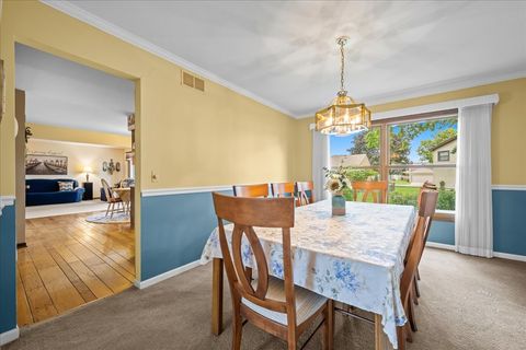 Tiny photo for 877 Malibu Court, Carol Stream, IL 60188 (MLS # 12465154)