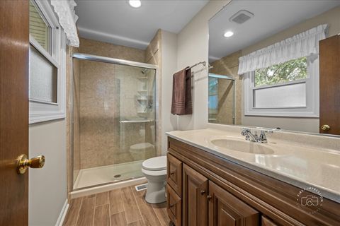 Tiny photo for 877 Malibu Court, Carol Stream, IL 60188 (MLS # 12465154)