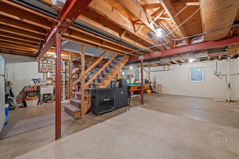 Tiny photo for 877 Malibu Court, Carol Stream, IL 60188 (MLS # 12465154)