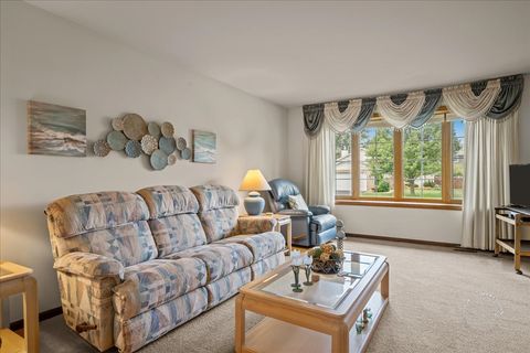 Tiny photo for 877 Malibu Court, Carol Stream, IL 60188 (MLS # 12465154)