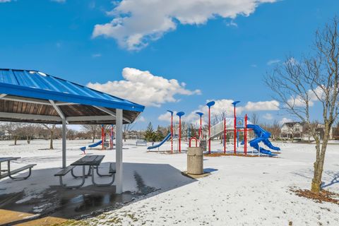 Tiny photo for 749 Lenox Avenue, Bolingbrook, IL 60490 (MLS # 12590594)