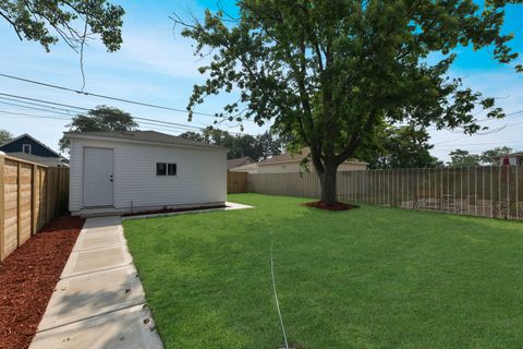 Tiny photo for 8841 S Elizabeth Street, Chicago, IL 60620 (MLS # 12503780)