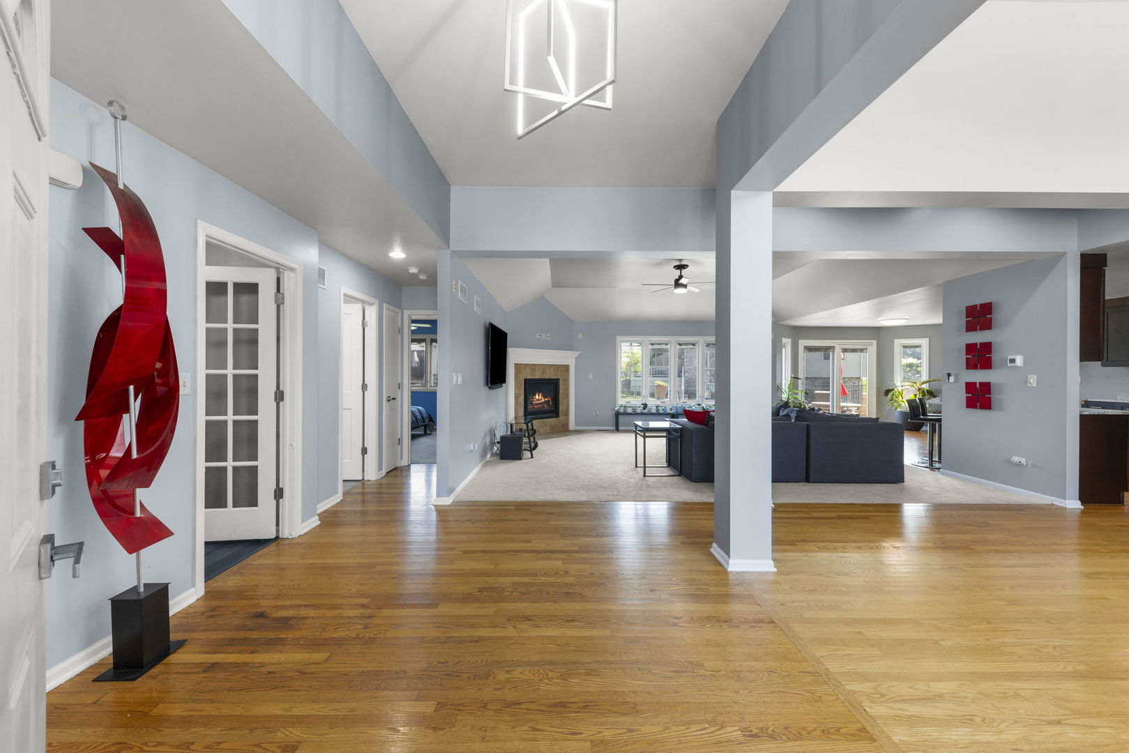 2838 MEADOW PATH