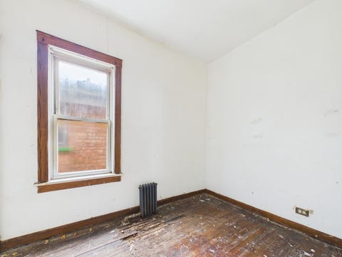 Tiny photo for 827 E 87th Place, Chicago, IL 60619 (MLS # 12620289)