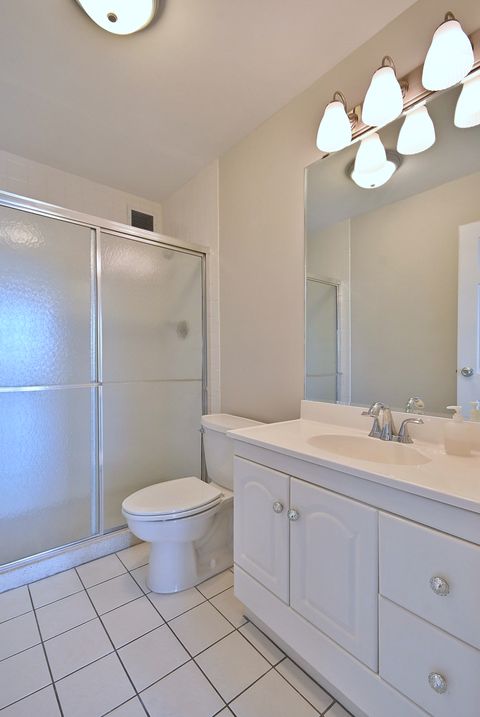 Tiny photo for 2015 S Finley Road #903, Lombard, IL 60148 (MLS # 12473428)