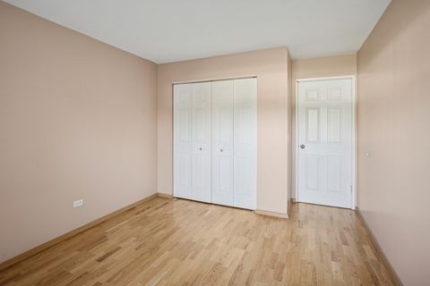 Tiny photo for 725 W Dempster Street #101, Des Plaines, IL 60016 (MLS # 12497907)