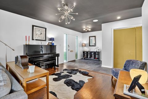 Tiny photo for 1403 SHERIDAN Road, Wilmette, IL 60091 (MLS # 12584498)