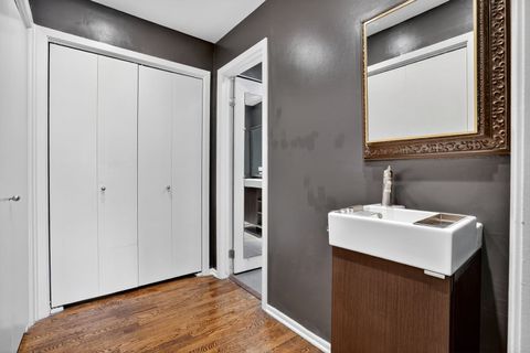 Tiny photo for 1403 SHERIDAN Road, Wilmette, IL 60091 (MLS # 12584498)